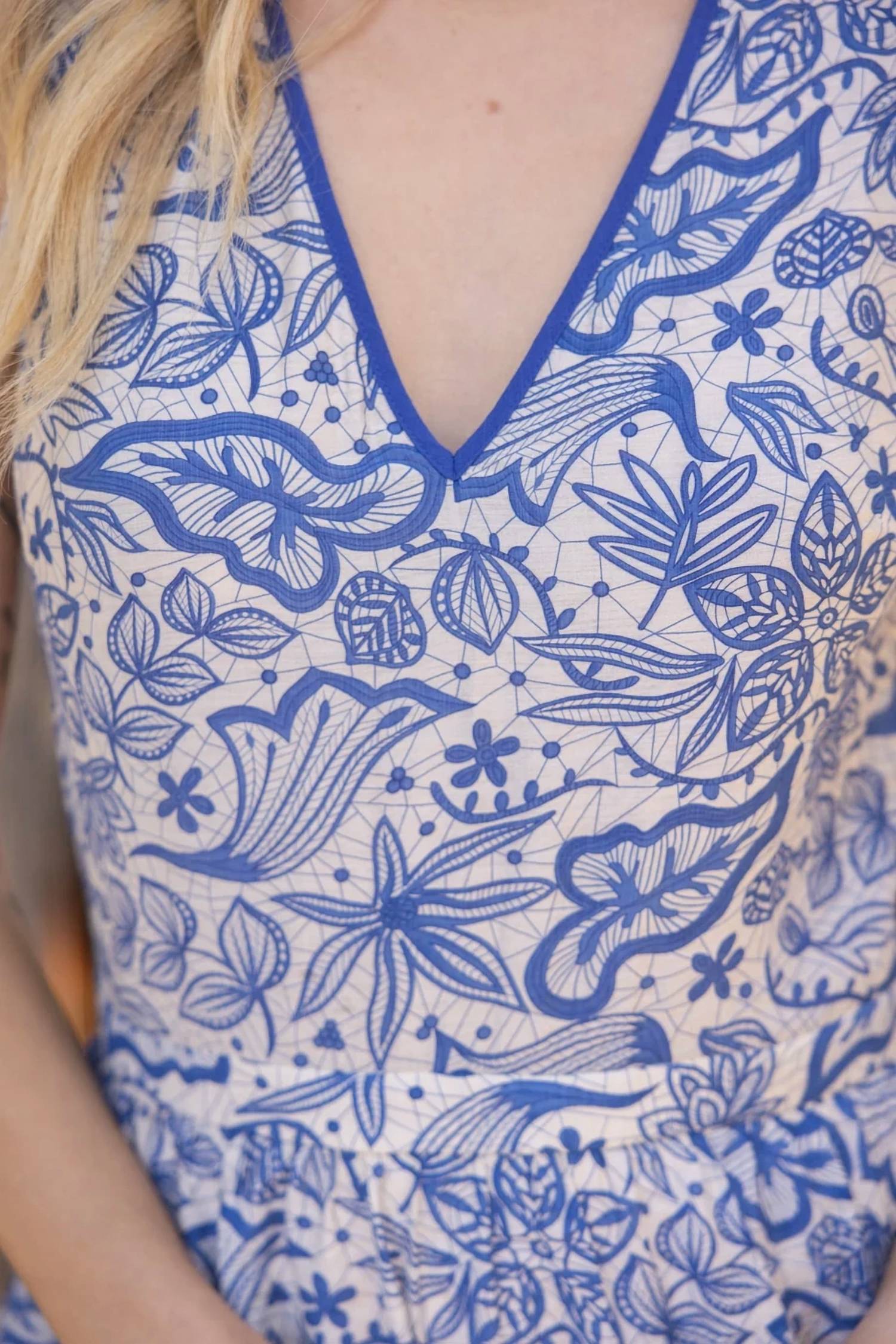 Voy - Tiered Midi Print Dress