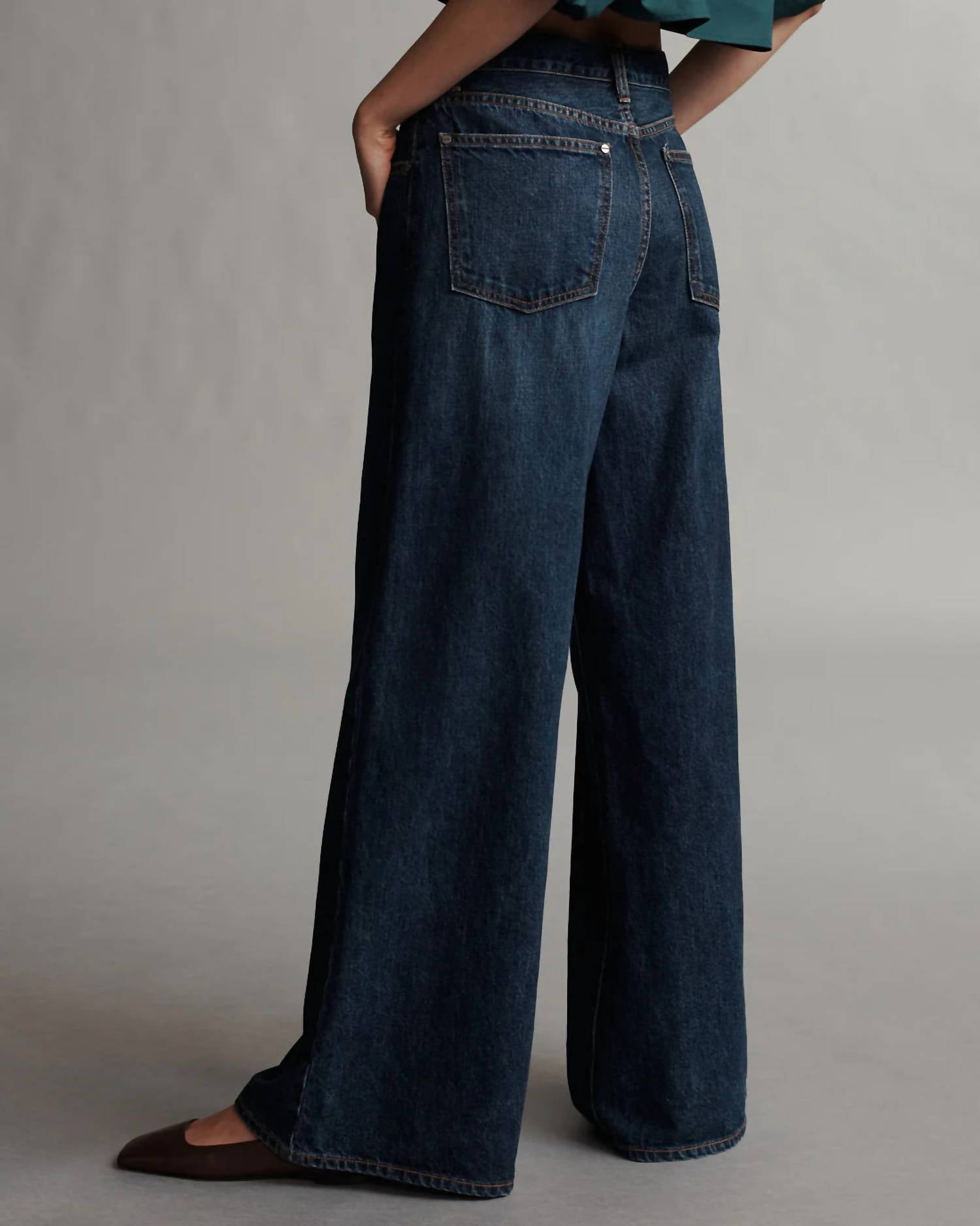 Twp - Vintage Mid-rise Wide Leg Jean