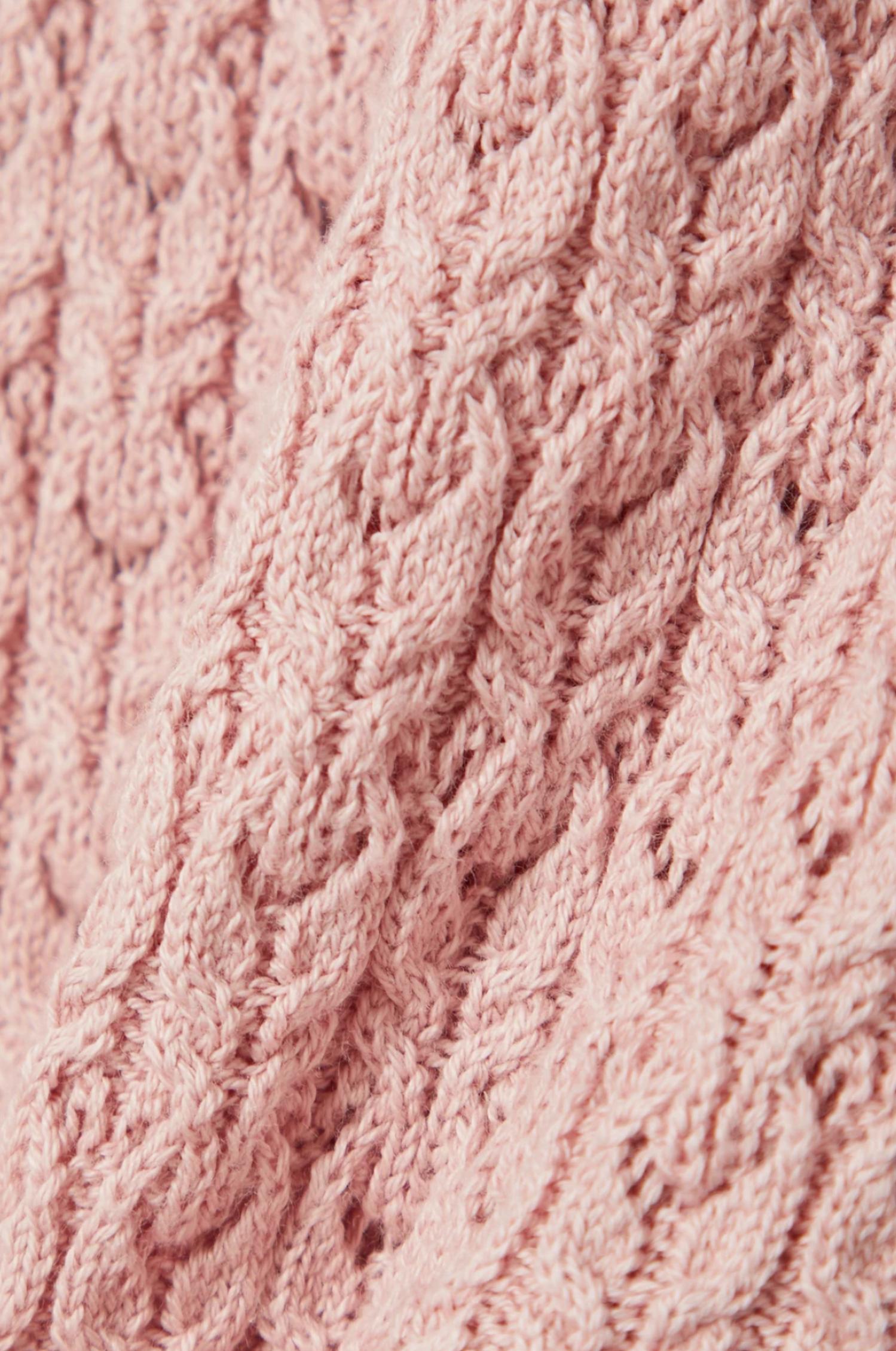 LACE SHORTS