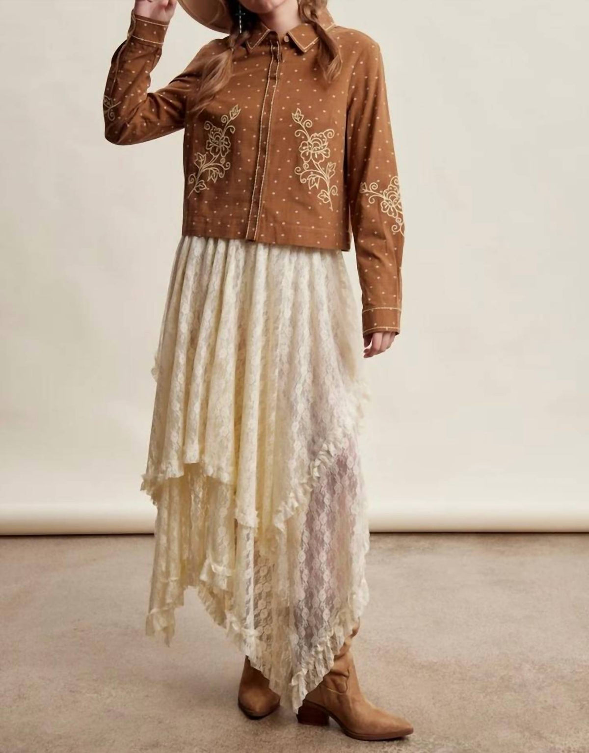 Listicle - Sierra Ranch Button Down Shirt