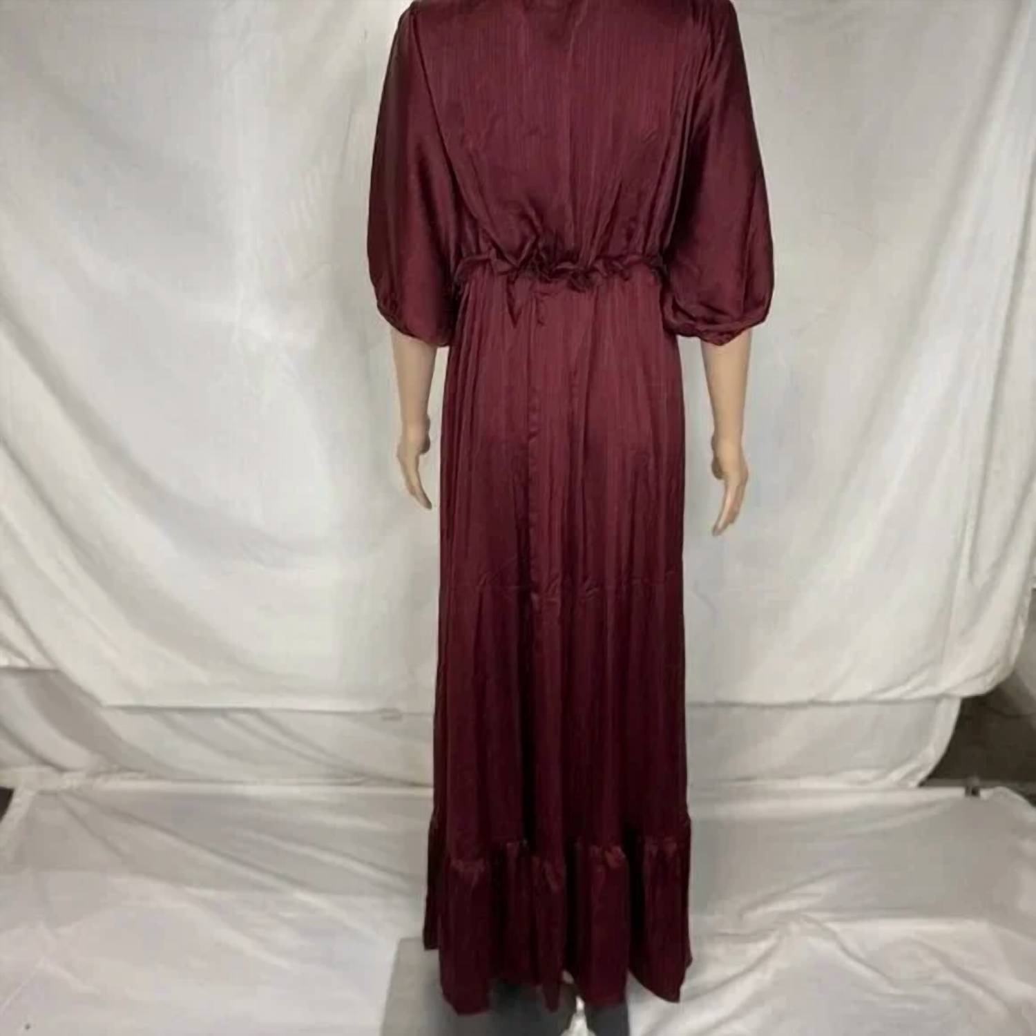 Rhea & Thea - Women's Soloni Silky Midi Dress