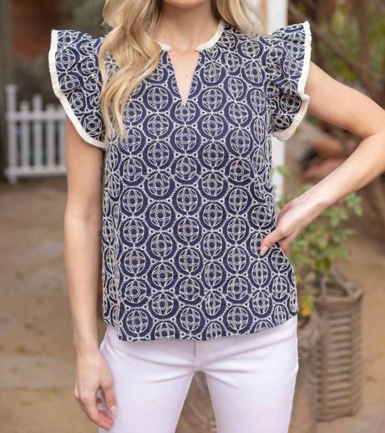 Voy - Sandra Flutter Sleeve Top