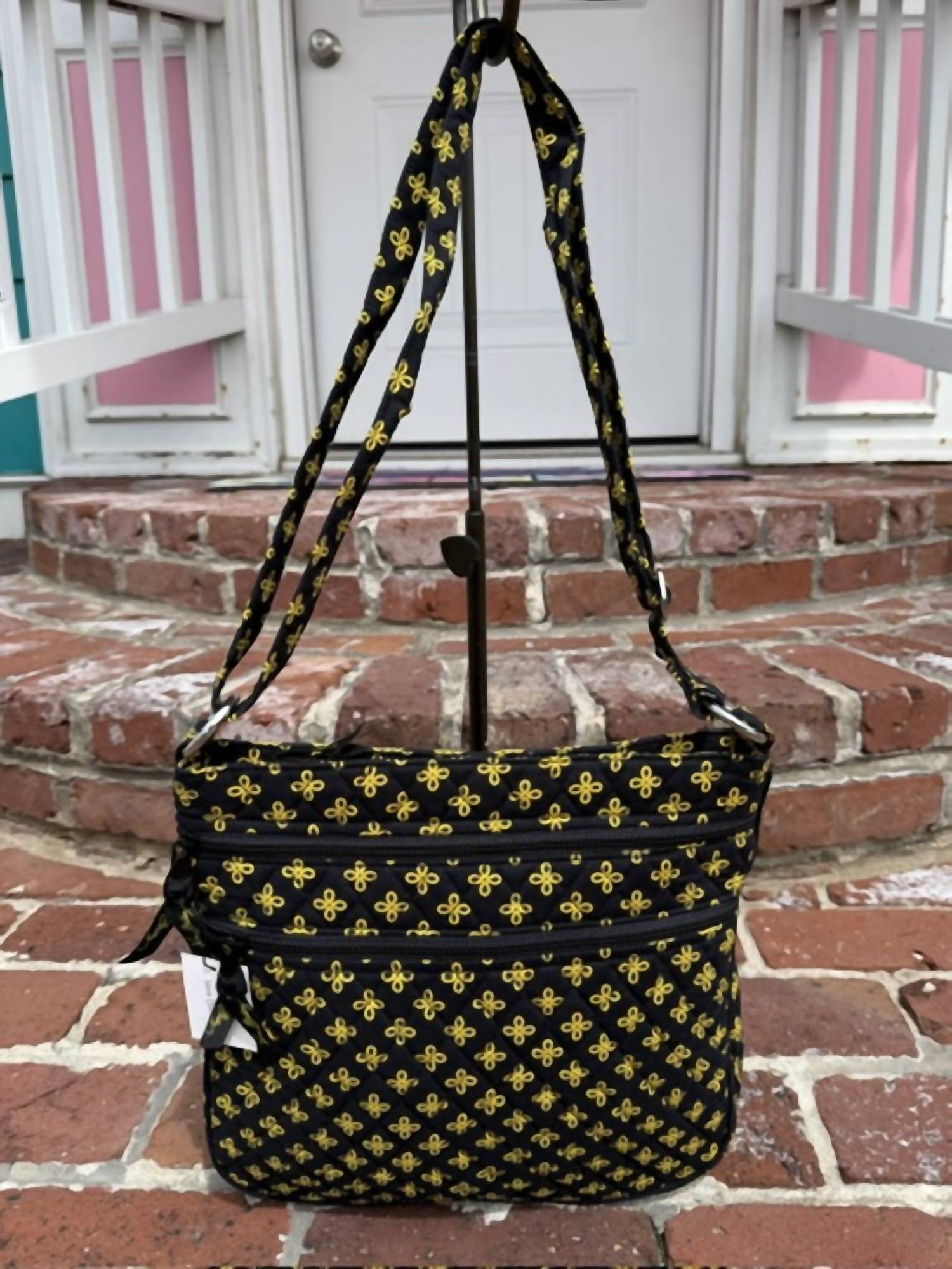 Vera Bradley - Women's Triple Zip Hipster Bag