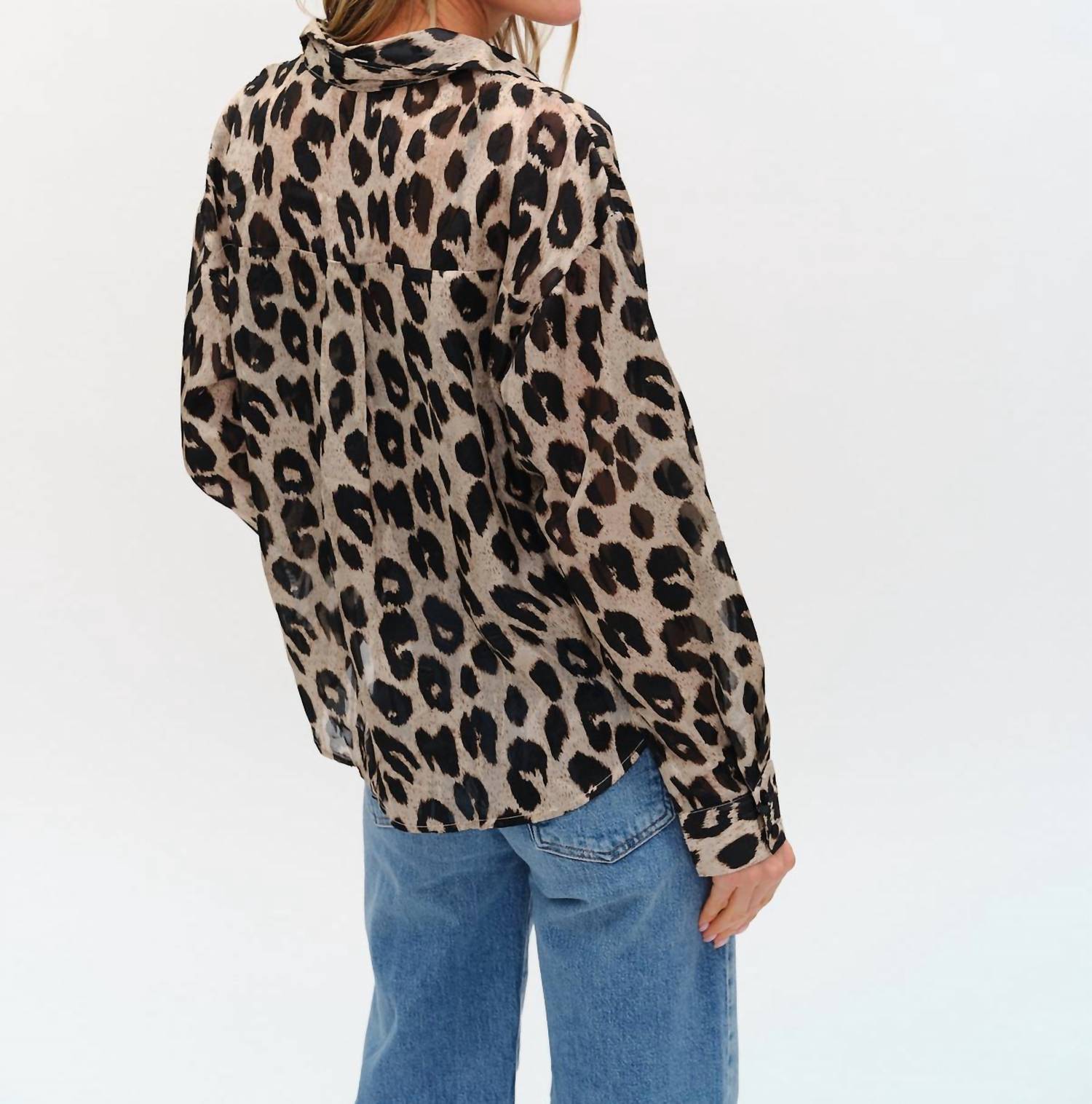 SIX/FIFTY Zuri Blouse in cheetah - women's blouse - alternate view