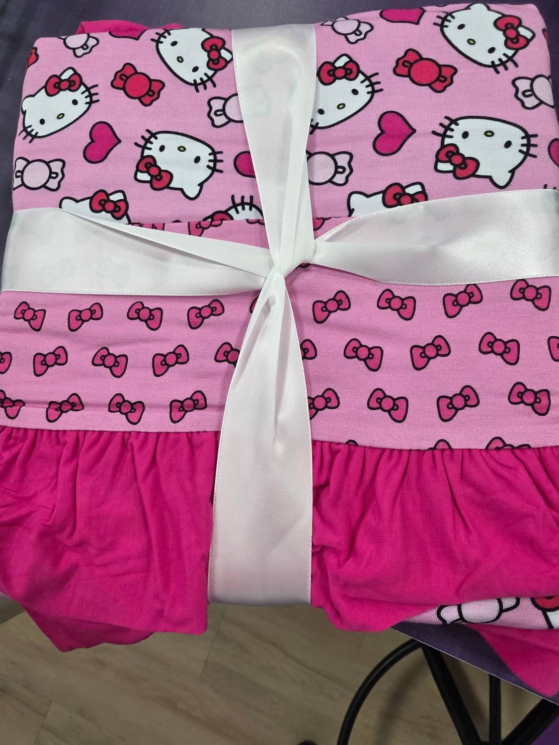 Charlies Project - Girls Hello Cutie Bamboo Ruffle Small Blanket