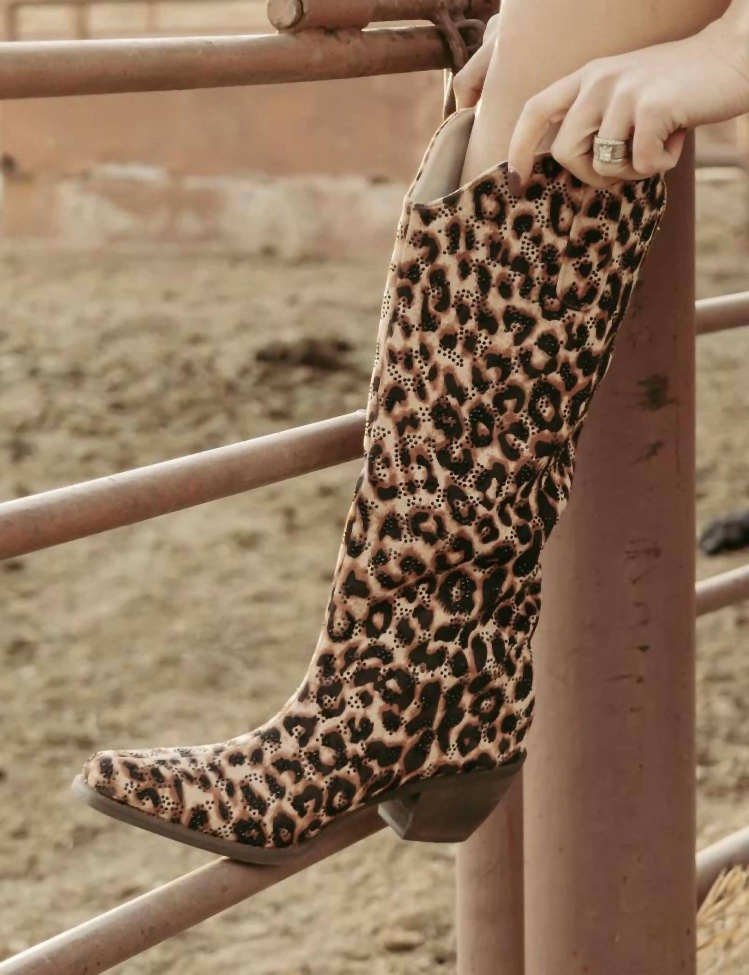 Sterling Kreek - Women's Kitty On The Prowl Western Boots