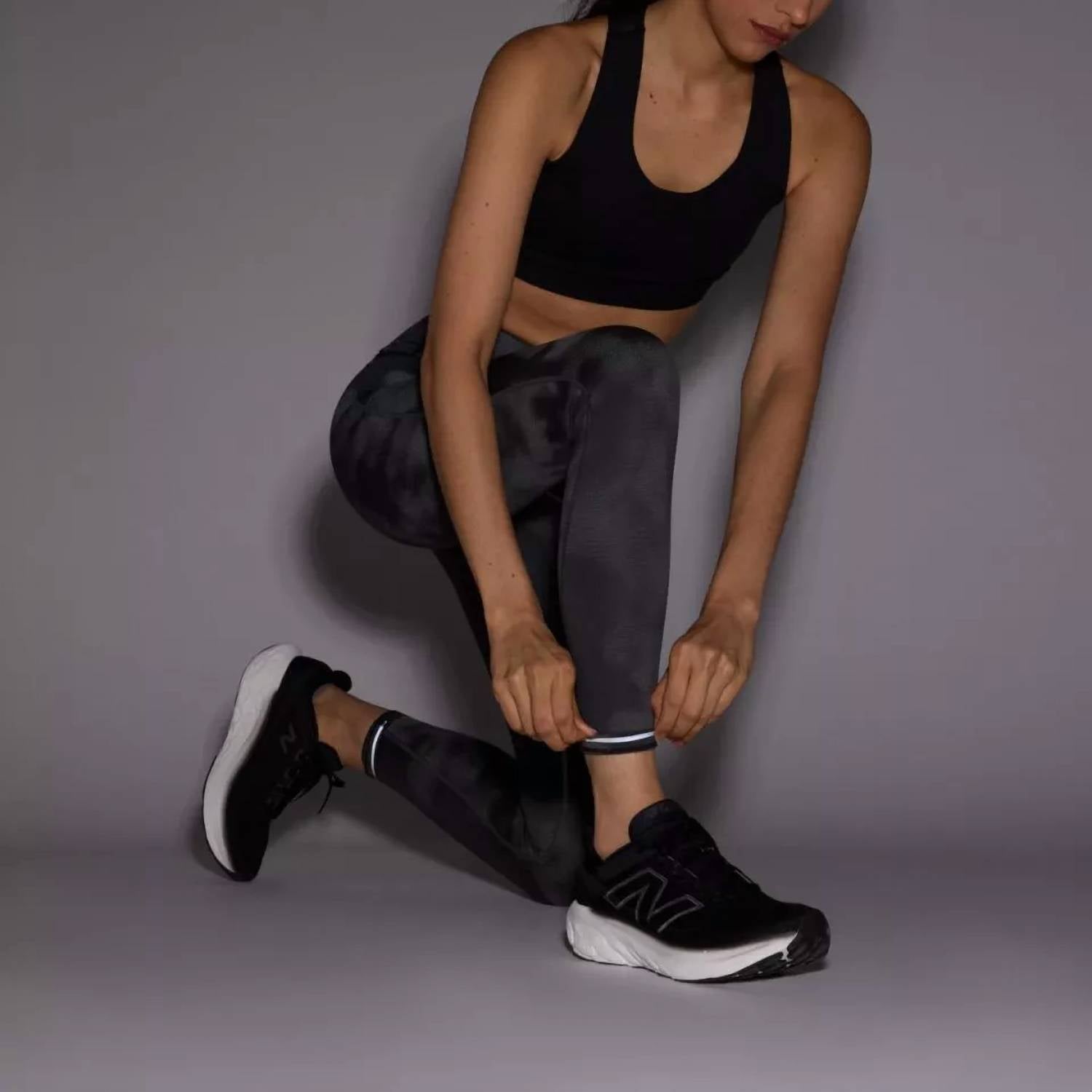 New Balance - Women’s Reflective Heat High Rise Leggings
