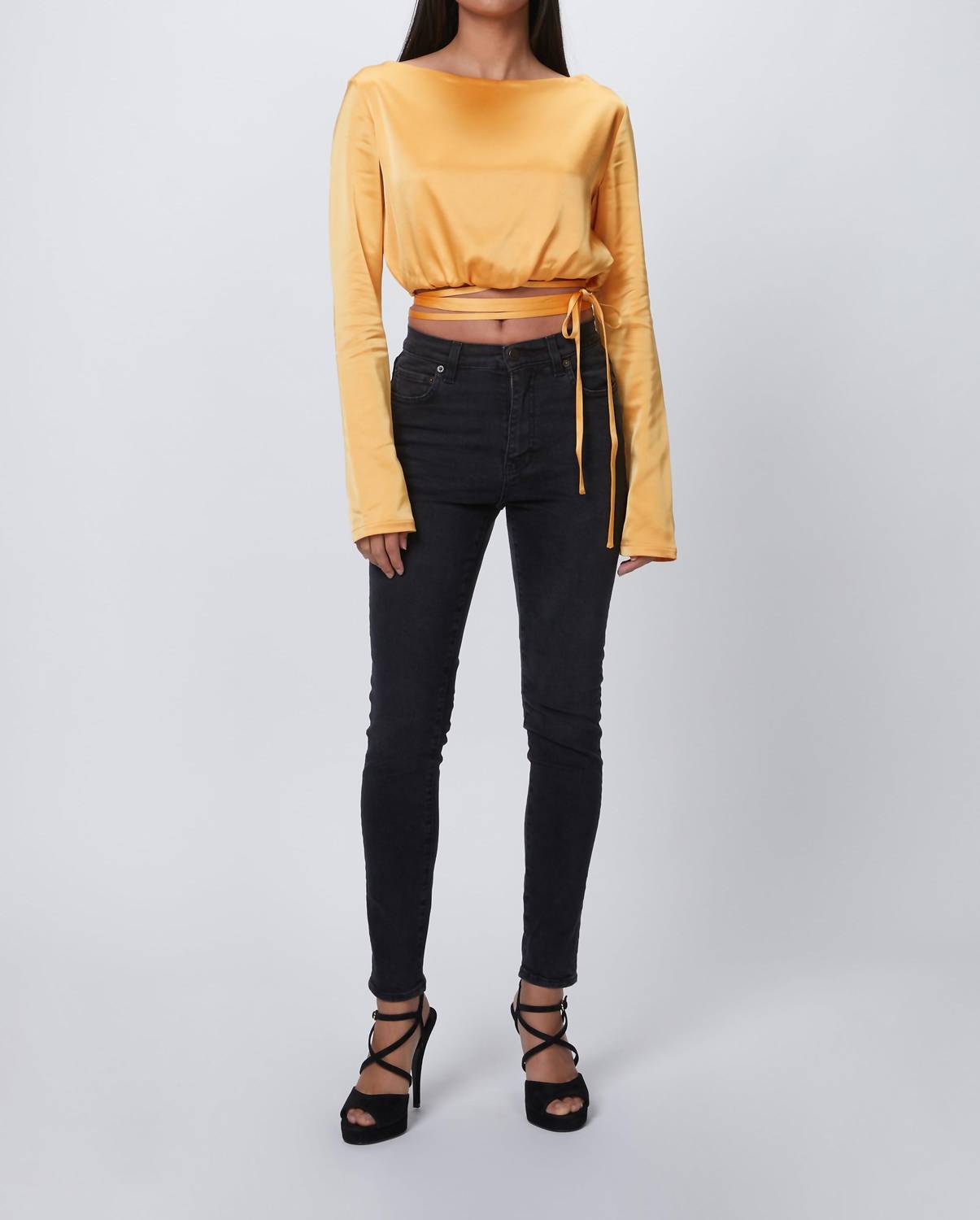 HIGH JEAN
