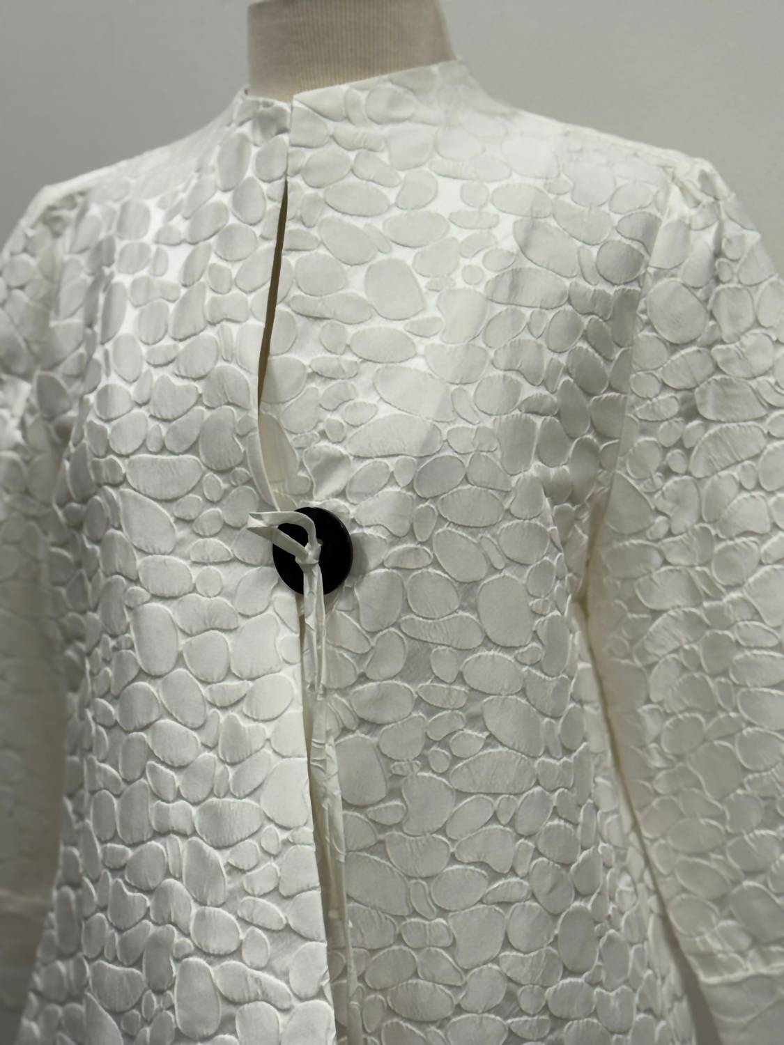 Ic Collection - Jacquard High-low Asymmetric Jacket