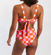 Citrine - Izzy Bottom