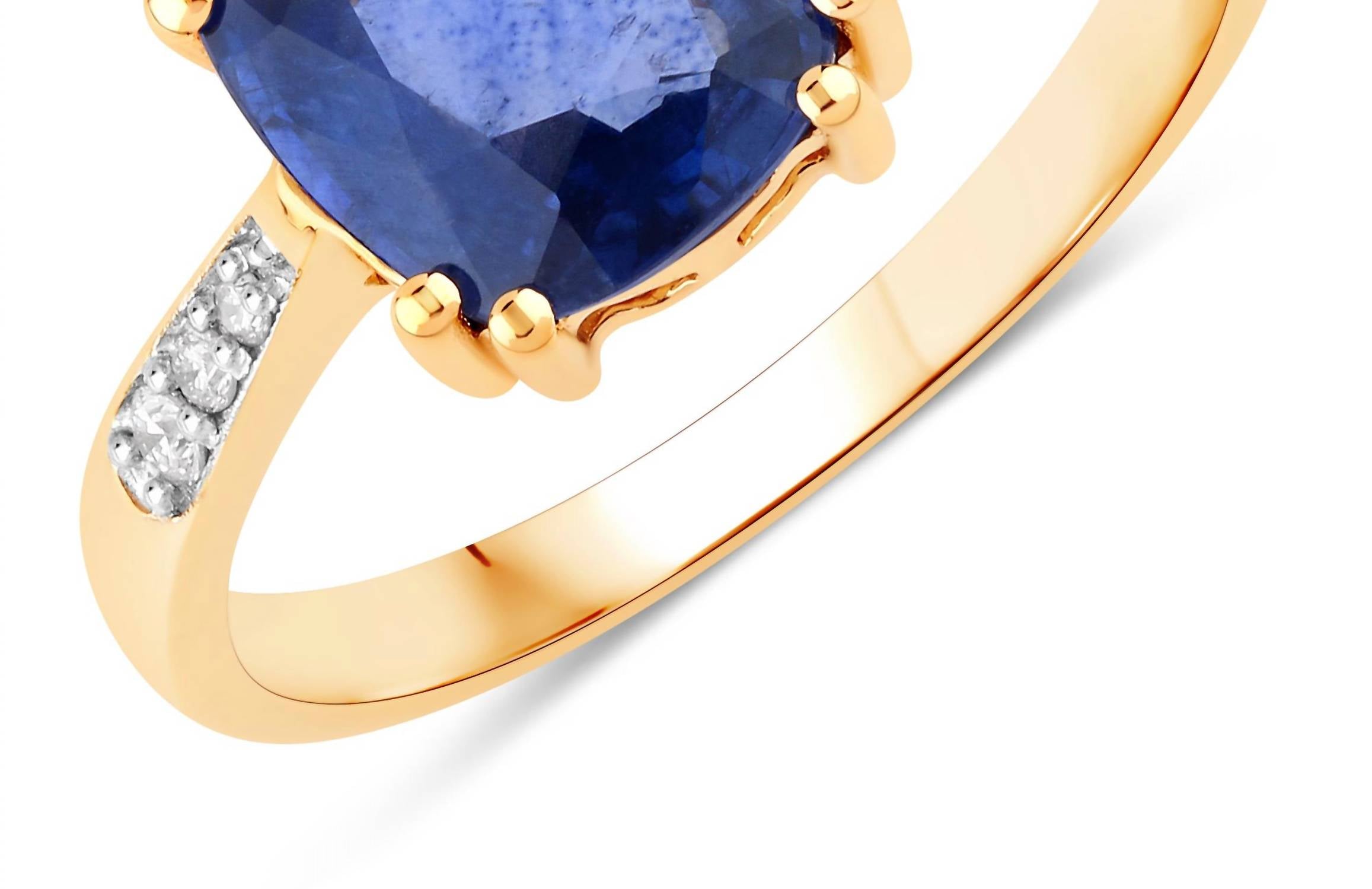 Diana M Jewels Women's Cushion Natural Sapphire Fashion Ring (2.31 Ct) - Classic Plus in 18k yellow gold - women's jewelry