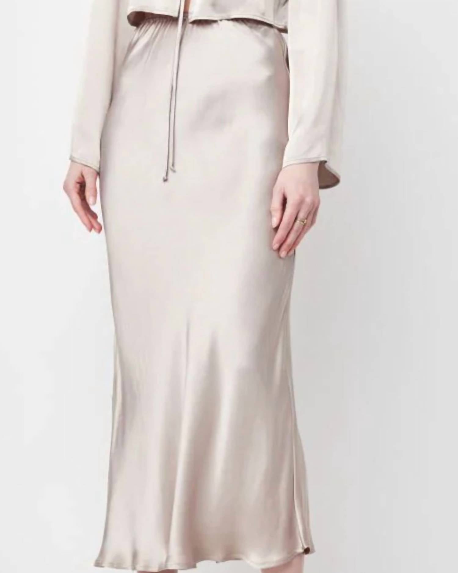 Self Contrast - Luna Midi Skirt