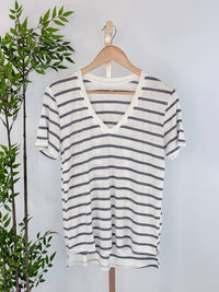 Be Cool - Women's Soft Lines V-neck Stripe Tee