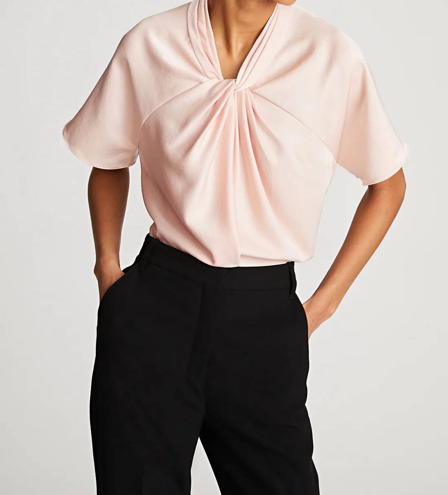 Nelia Top