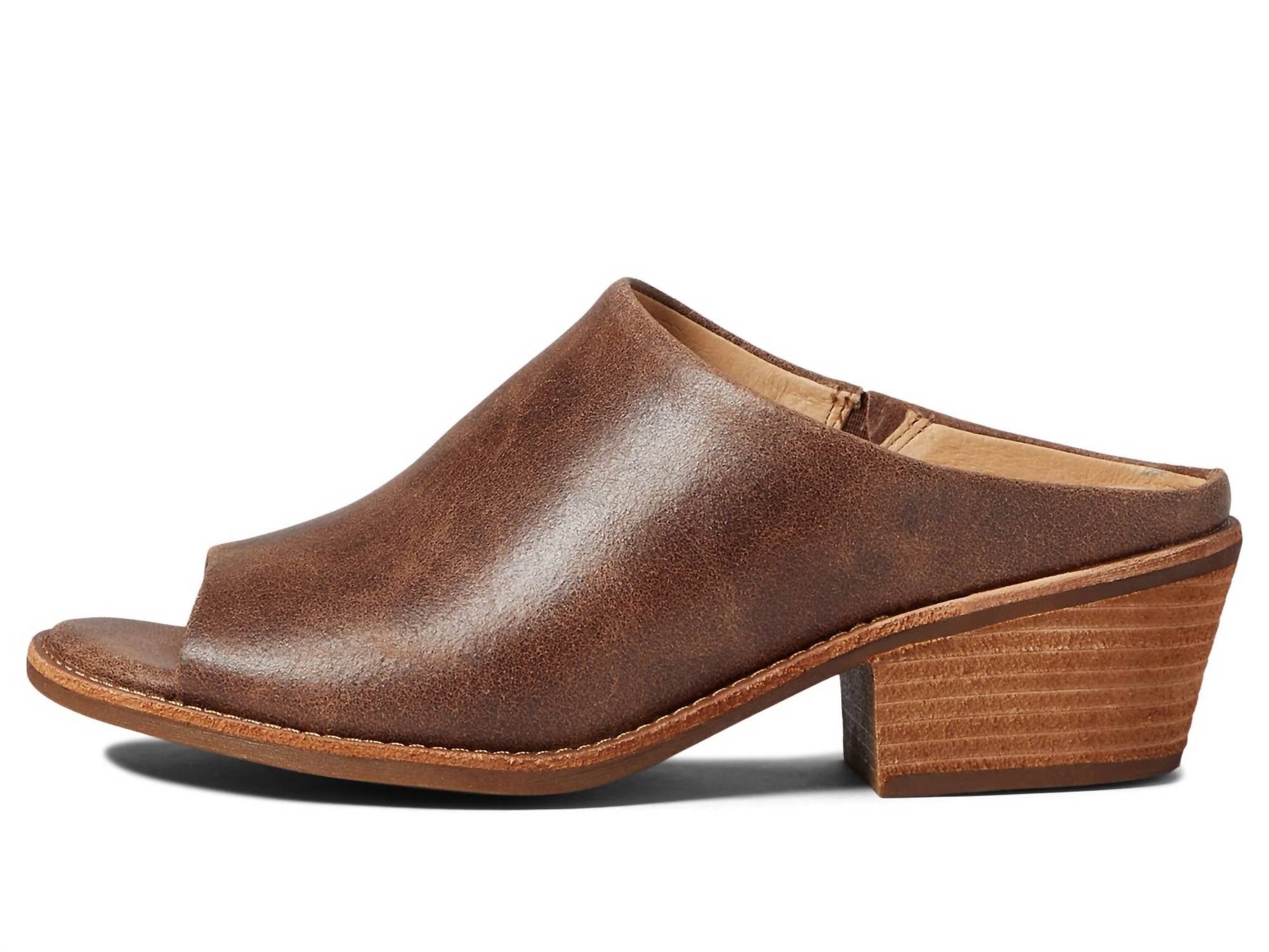 Sofft Women's Anessa Mule in brown - women's shoe - detail view