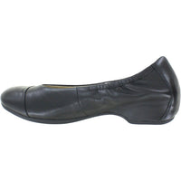 Dansko - Women's Lisanne Shoes