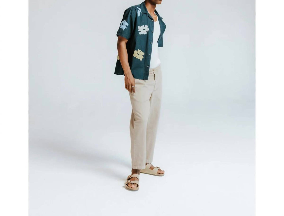 Wax London - Men's Flower Applique Didcot Short Sleeve Shirt