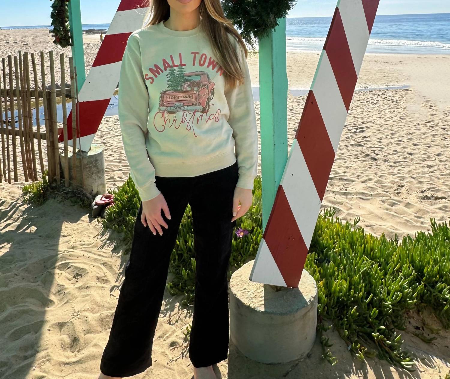 Benie - Small Town Christmas Graphic Sweatshirt