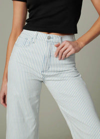 Joe'S Jeans - Mia High Rise Wide Leg Ankle Jeans