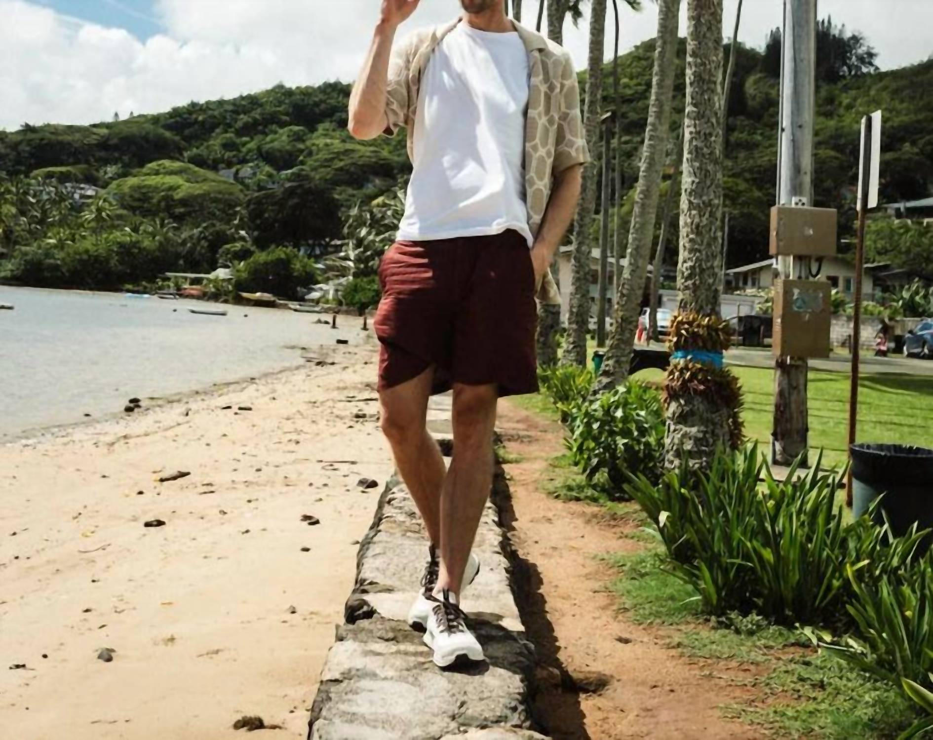 Olukai - Unisex Makiki Athletic Shoes
