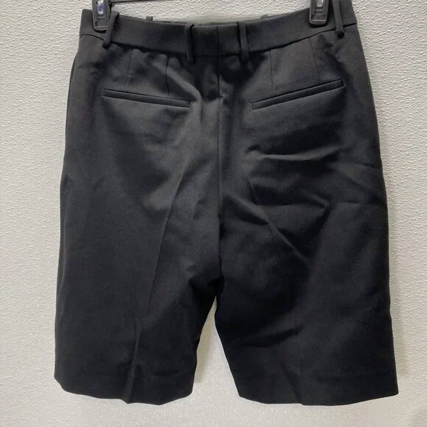 Jil Sander Men’s Wool Bermuda Shorts in black - men's shorts - detail view