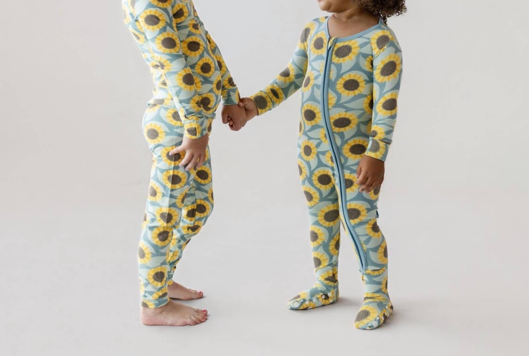 Kickee - Girl's Long Sleeve Pajama Set