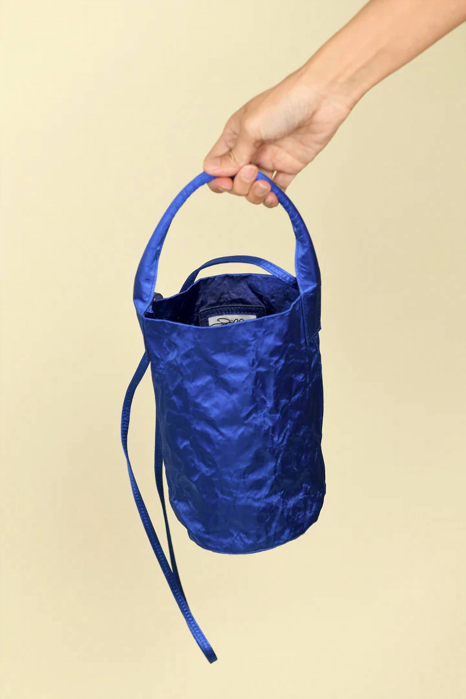 Zilla - Women's Satin Tube Bag