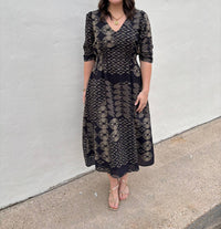 Ciebon - Ruched Puff Sleeve Midi Dress