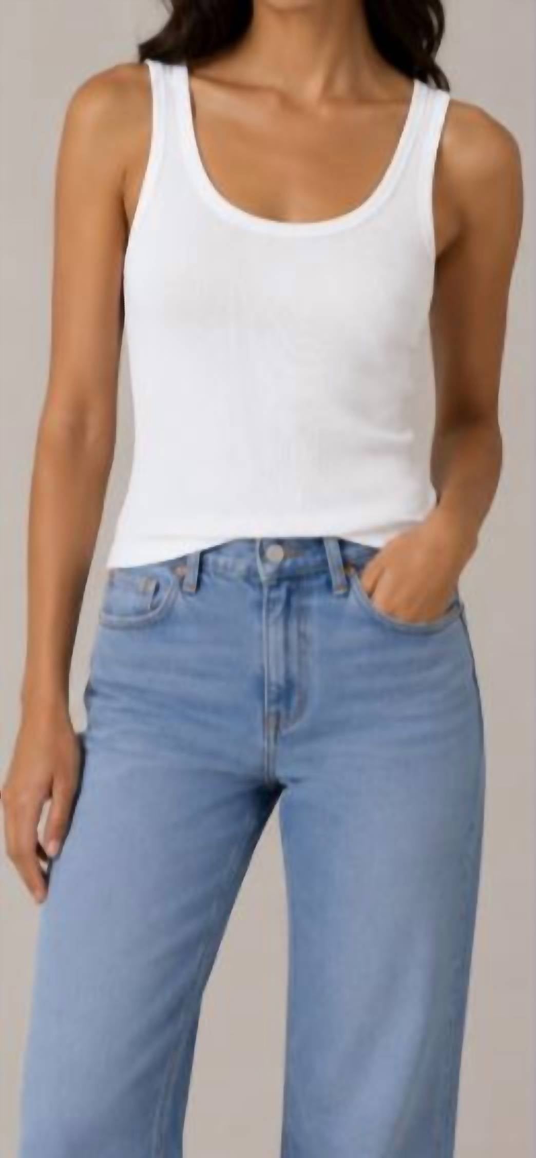 Mila Los Angeles - Ribbed Scoop Tank