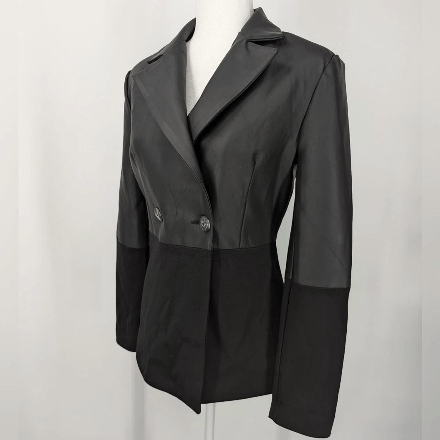 Isle By Melis Kozan - Shimmer Chic Jacket