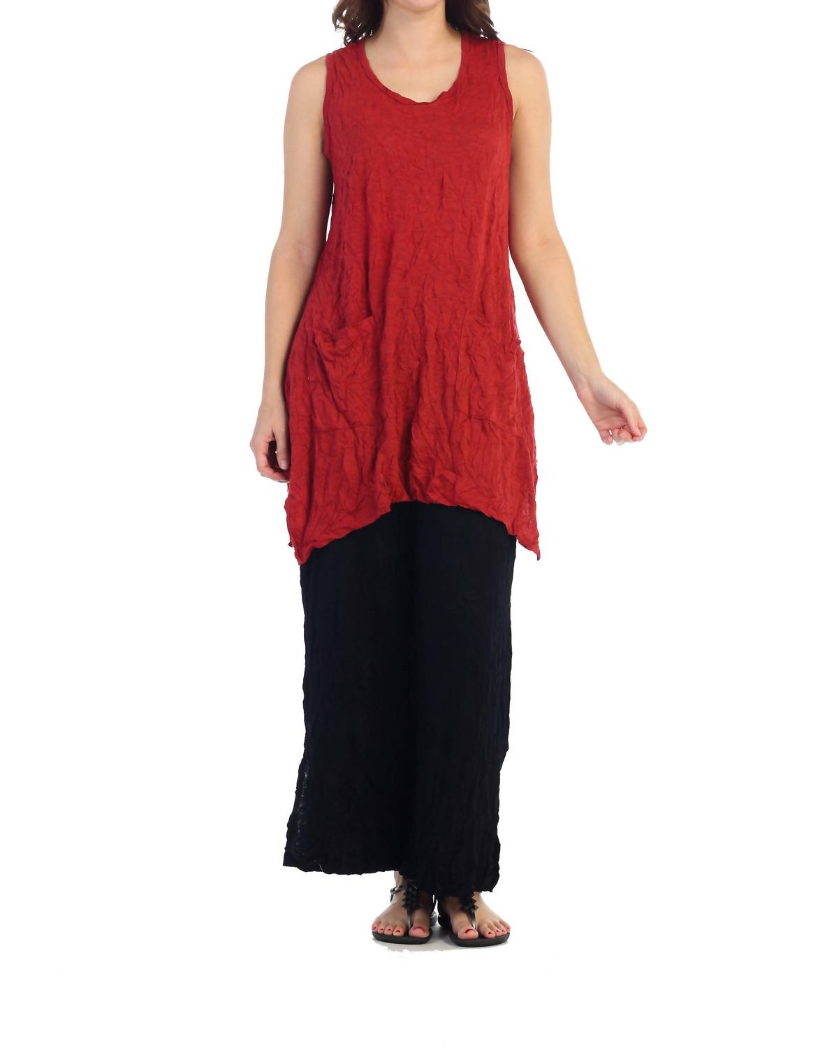 Jess & Jane - Crushed Sharkbite Tunic Top