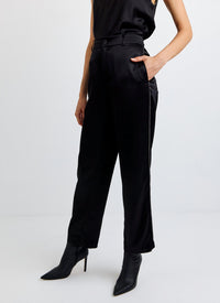 Bella Dahl Beaded Piping Trousers in black - women's pants - detail view