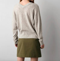 White + Warren - Cashmere Wide V-neck Long Sleeve Top