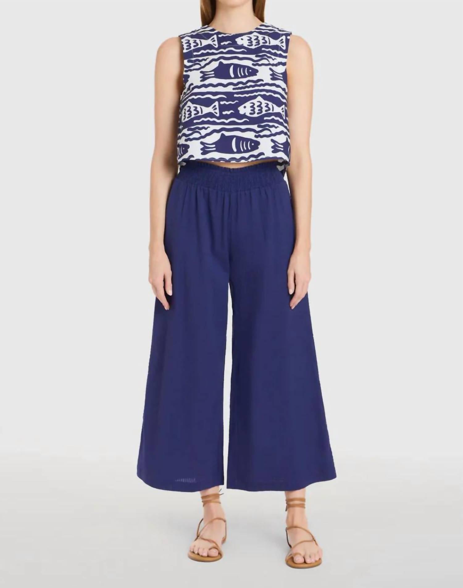 Livro - Sleeveless Cropped Top