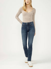 Silver Jeans Co - Avery High Rise Straight Leg Jeans