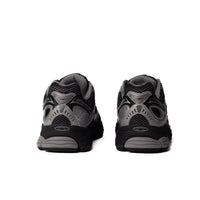 Saucony - Men's Progrid Omni 9 Sneakers
