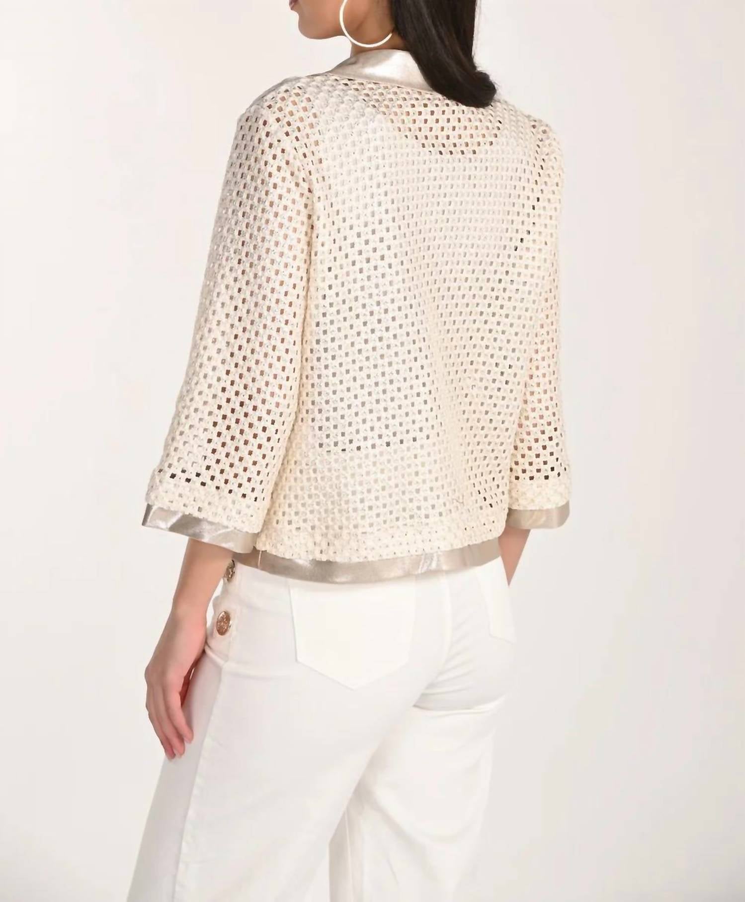 Frank Lyman - Collar Casual Hip Jacket