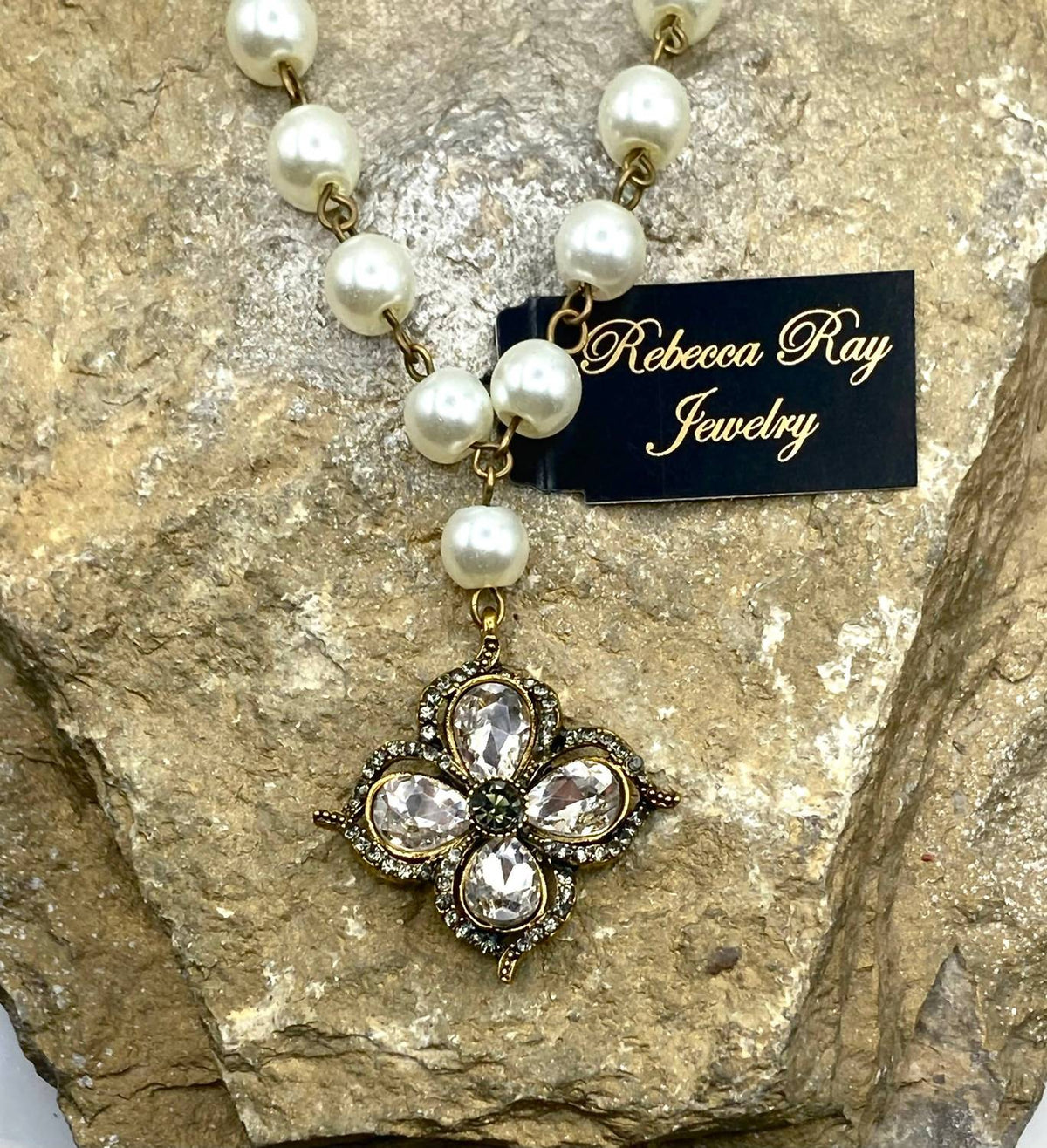 Rebecca Ray Jewelry - Women's Vintage Glass Bead Rosary Chain Necklace