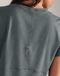 Rhone - Serene Cropped Tee