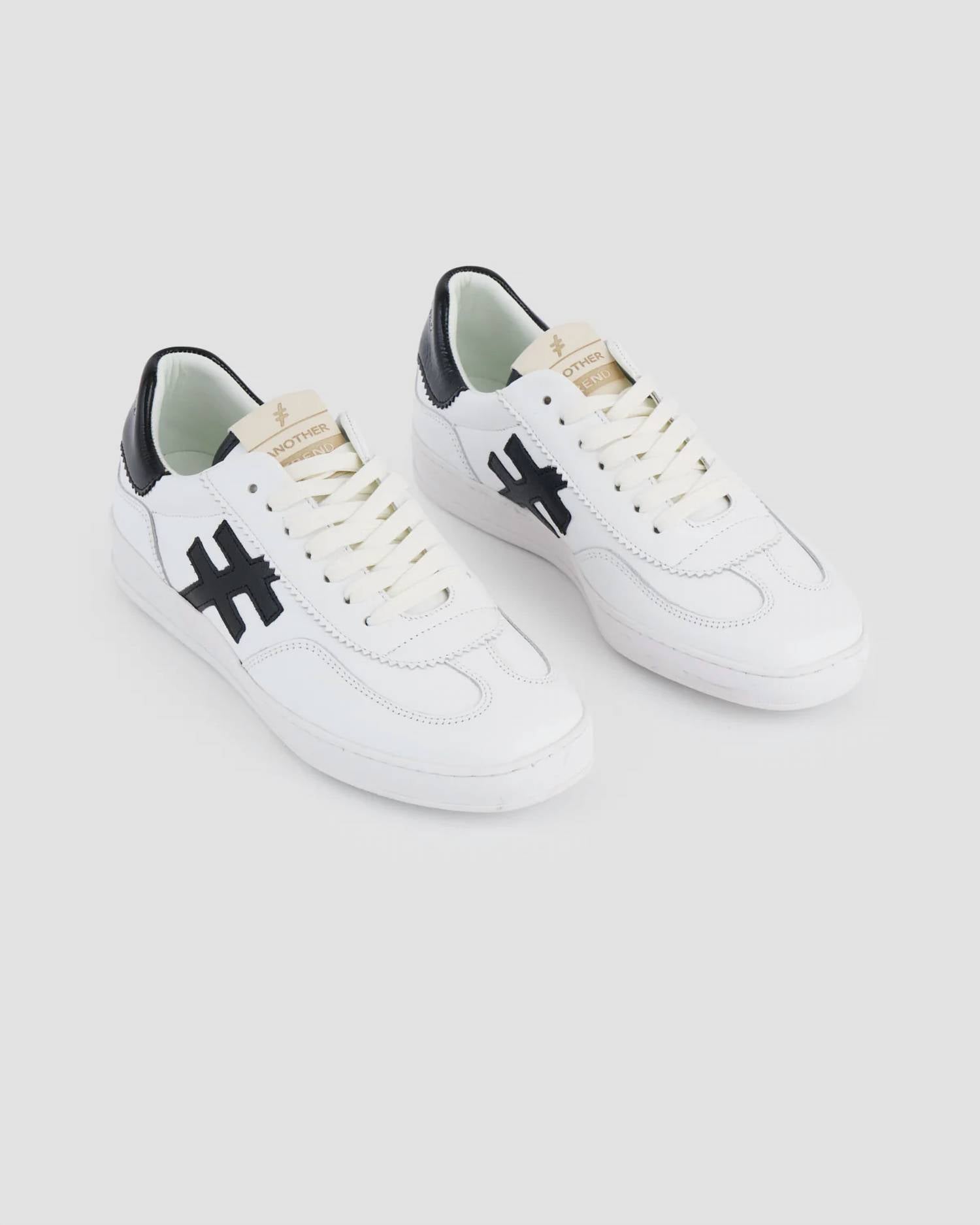 Another Trend - Women's Sports Sneaker