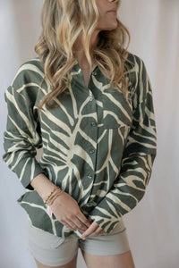 Z Supply - Alfie Tova Palm Button Up Shirt