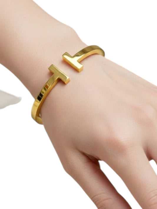 Sahira - Women's Sadie Bracelet