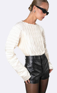Nonchalant Label - Pearla Textured Ruffle Blouse