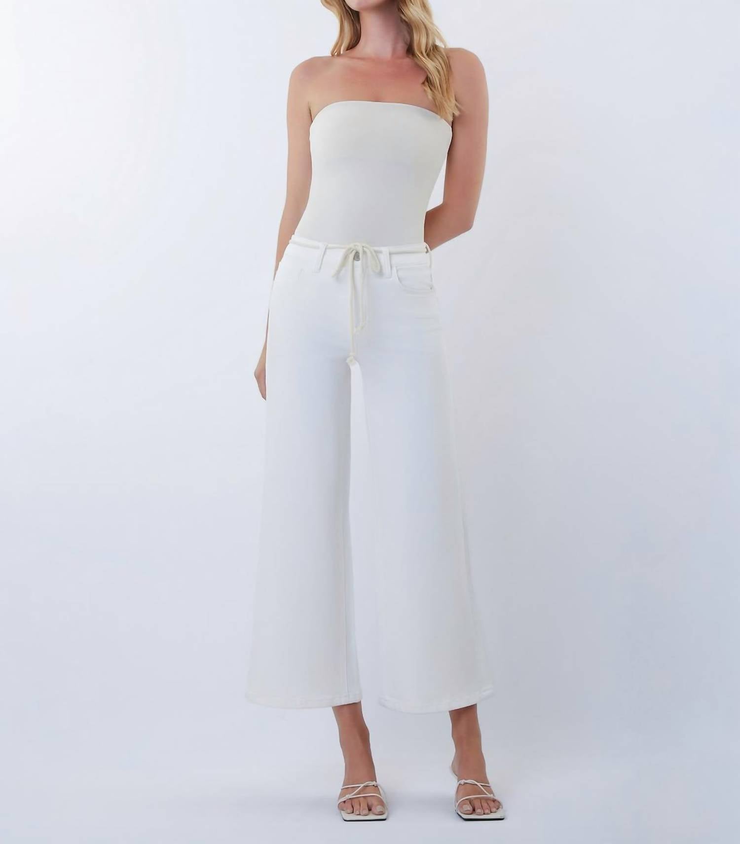 VERVET BY FLYING MONKEY Olivia Jeans in ivory - women's pants - detail view