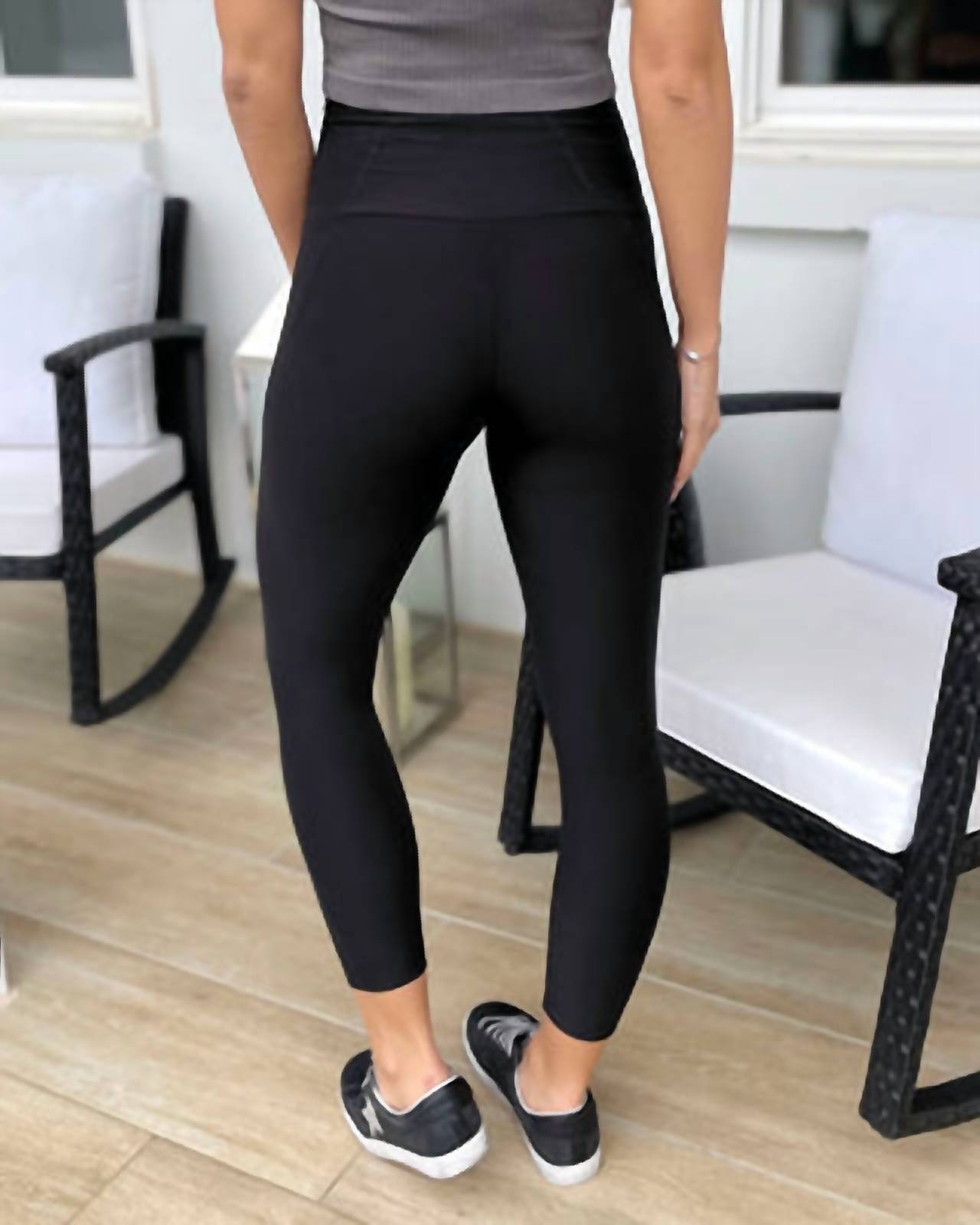 Grace And Lace - Daily Pocket Cropped Leggings