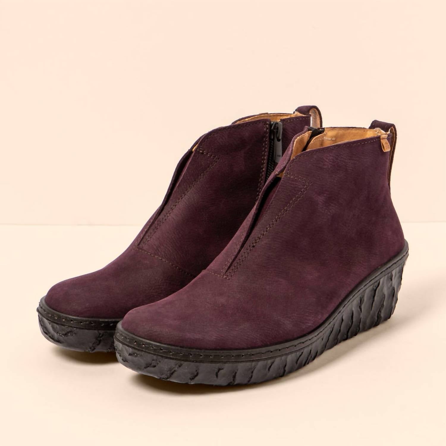 El Naturalista Women's Myth Yggdrasil Ankle Boots in pleasant mora - women's shoe - detail view