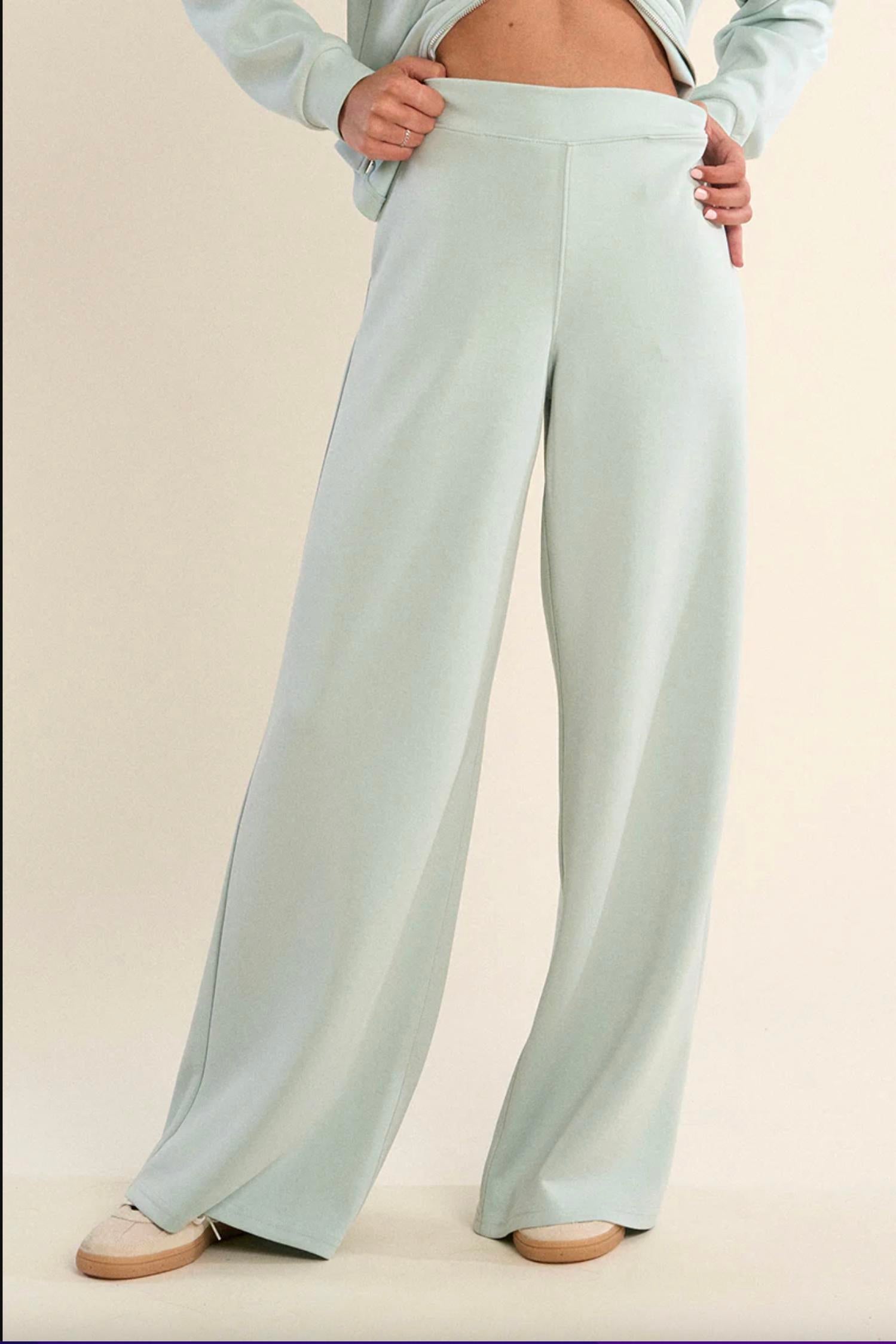 Gabrielle - Women's Lightweight Soft Pants