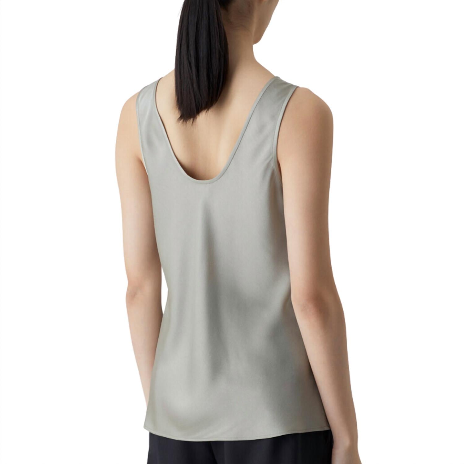 CLOSED Women's Shiny Tank in grey veneer - women's tank top - detail view