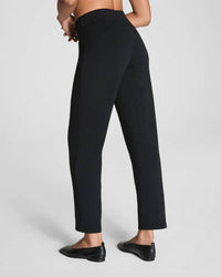 Spanx - Air Essentials Slim Straight Pants