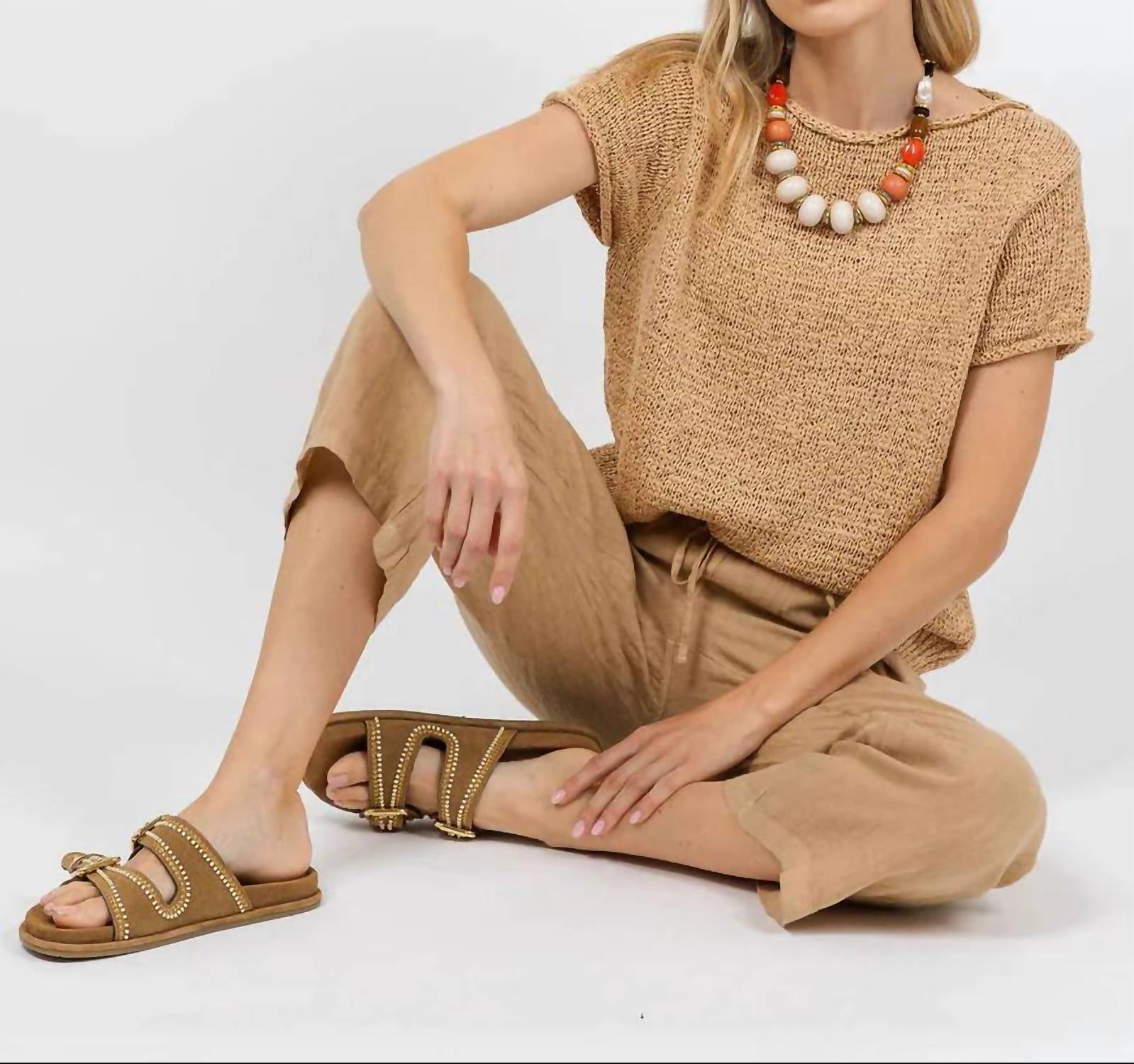 Elliott Lauren - At Ease Linen Crop Pant